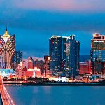 红黑大战投机性打法与稳健打法对比解析：策略选择的智慧抉择-世界杯比赛-足球赛程网-今日足球